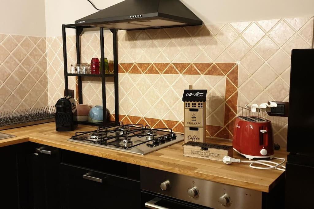 Beautiful Apartament On The Outskirts Of Rome Barbara Casa Vacanza Roma Portuense Екстериор снимка