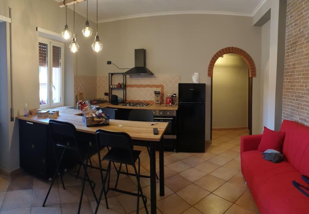 Beautiful Apartament On The Outskirts Of Rome Barbara Casa Vacanza Roma Portuense Екстериор снимка