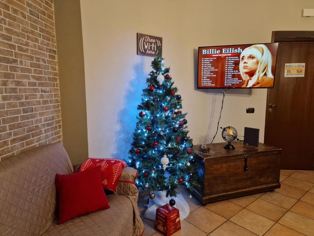 Beautiful Apartament On The Outskirts Of Rome Barbara Casa Vacanza Roma Portuense Екстериор снимка